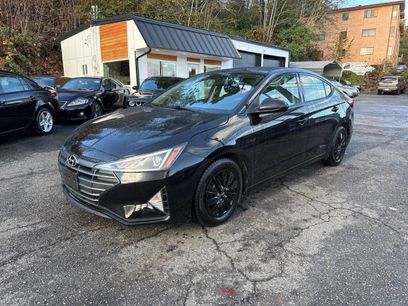 Used 2019 Hyundai Elantra SE w/ Cargo Package