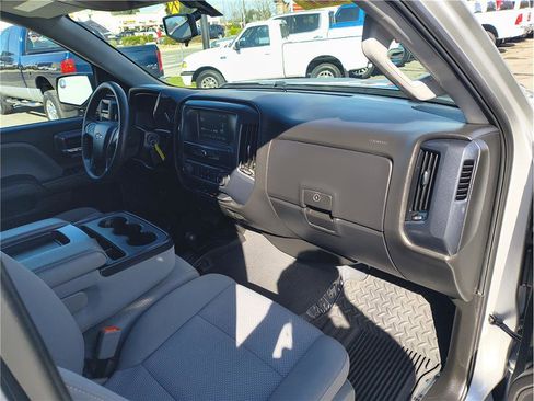 Used 2019 Chevrolet Silverado 1500 Custom w/ LPO, Essentials Package image 11