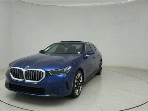 Used 2026 BMW 530i image 62