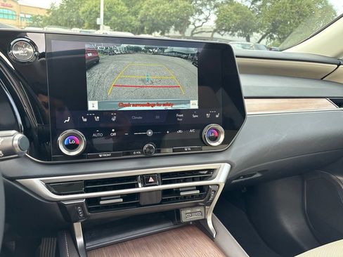 Used 2024 Lexus RX 350 Premium w/ Accessory Package (Z1) FWD image 16