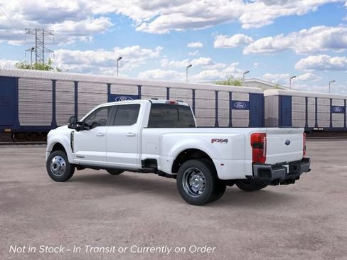 New 2026 Ford F450 4x4 Crew Cab Super Duty image 4