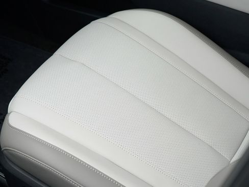 New 2026 INFINITI QX60 Luxe w/ Cargo Package FWD image 19