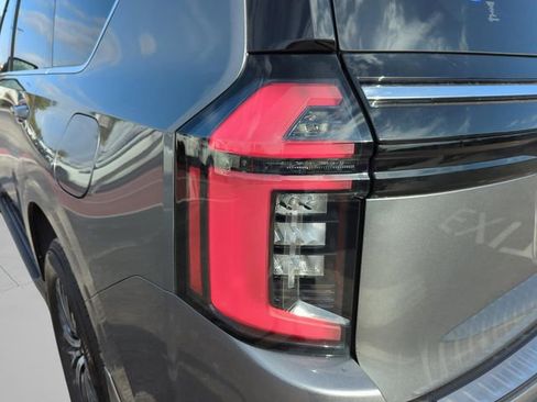 New 2026 Nissan Armada Platinum RWD image 13