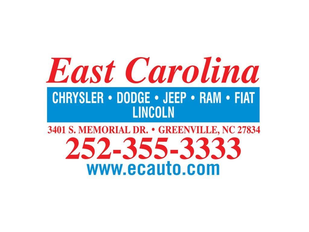Certified 2025 Chrysler Pacifica Limited w/ Trailer Tow Group FWD image 35