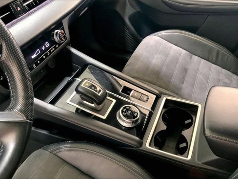 Used 2023 Mitsubishi Outlander Ralliart image 17