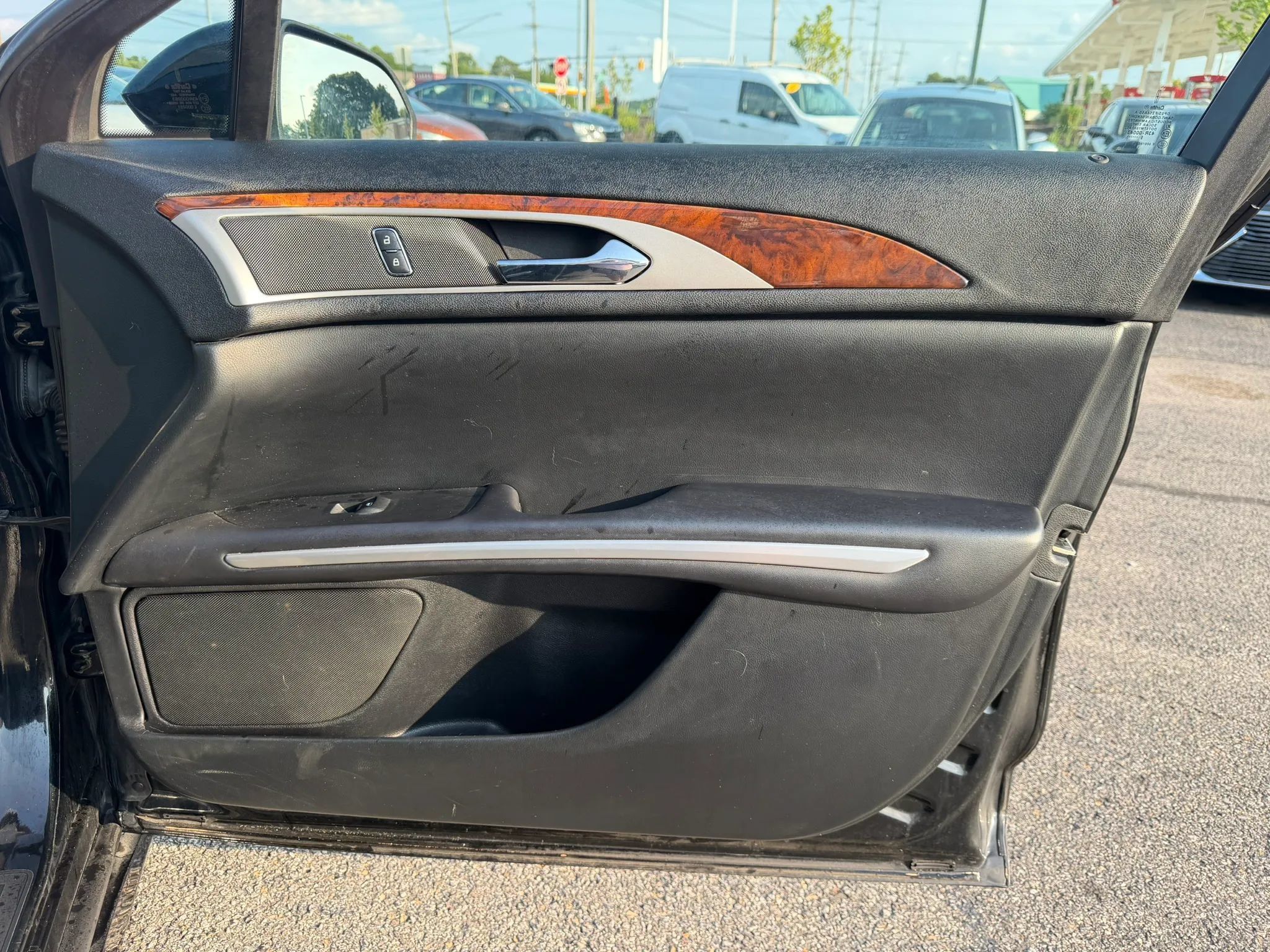 Used 2016 Lincoln MKZ AWD w/ Equipment Group 300A Reserve image 25