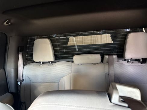 Used 2020 Chevrolet Silverado 1500 LT w/ Convenience Package RWD image 19