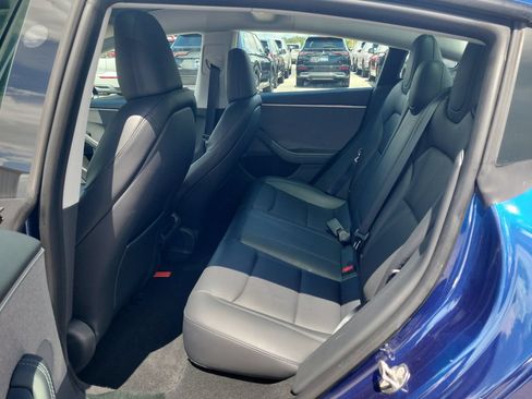 Used 2024 Tesla Model 3 Standard Range RWD image 9