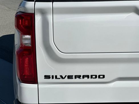 Used 2024 Chevrolet Silverado 1500 LT Trail Boss w/ LT Trail Boss Premium Package image 37