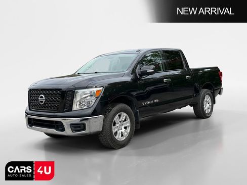 Used 2019 Nissan Titan SV AWD/4WD image 3