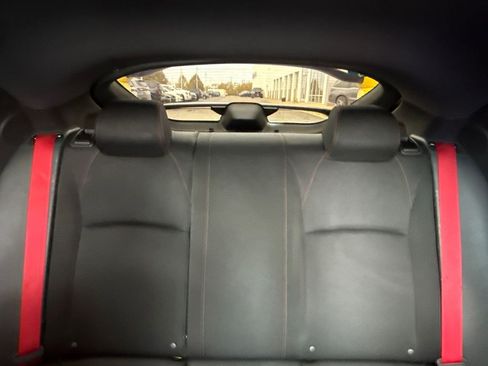 Certified 2021 Honda Civic Type R Limited image 18