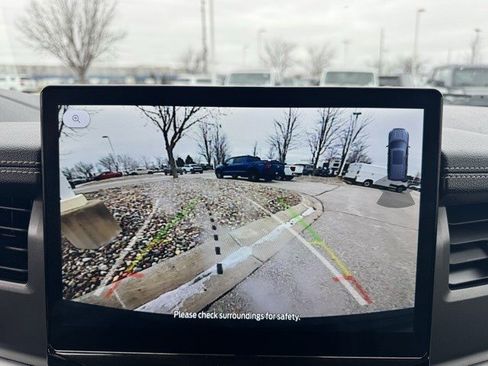 Used 2024 Ford Expedition XLT image 20