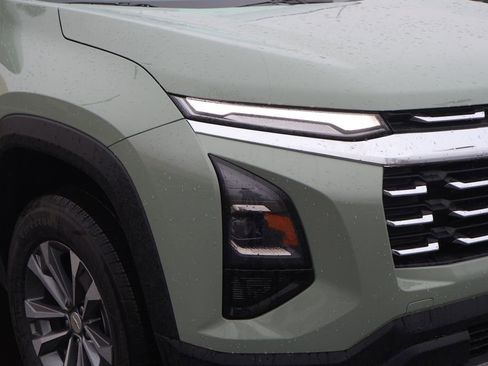 New 2026 Chevrolet Equinox LT w/ Convenience Package II image 3