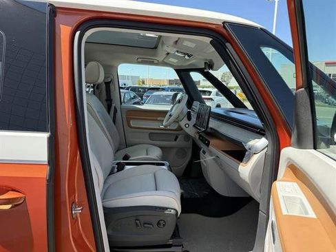 New 2025 Volkswagen ID. Buzz 1st Edition image 19