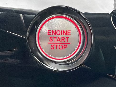 Used 2023 Acura MDX SH-AWD w/ Technology Package image 38