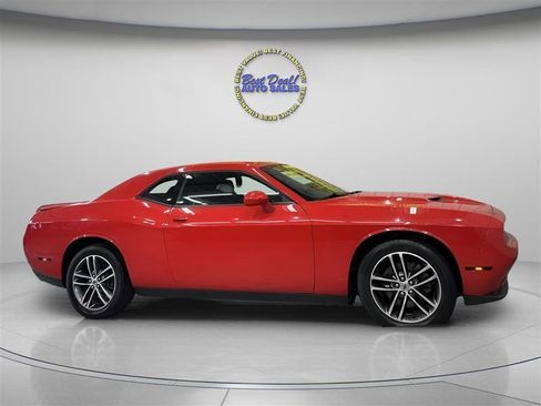 Used 2019 Dodge Challenger SXT w/ Cold Weather Group AWD/4WD image 5