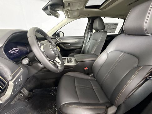 New 2026 MAZDA CX-90 Plug-In Hybrid w/ Preferred image 3