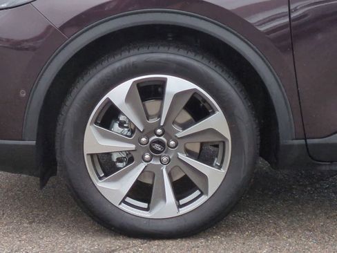 Certified 2023 Ford Escape Platinum w/ Premium Technology Package image 14