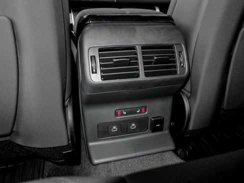 Used 2026 Land Rover Range Rover Velar S image 17