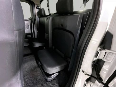 Used 2025 Nissan Frontier S w/ S Utility Package AWD/4WD image 21