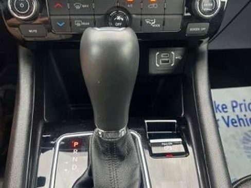 Used 2025 Jeep Compass Latitude AWD/4WD image 11