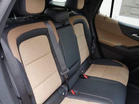 New 2026 Chevrolet Equinox ACTIV image 25