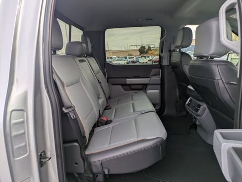 Used 2025 Ford F150 Lariat w/ Equipment Group 501A Mid image 30