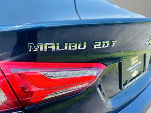 Used 2021 Chevrolet Malibu Premier image 18