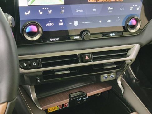 Certified 2024 Lexus RX 350 Premium Plus w/ Convenience Package FWD image 24