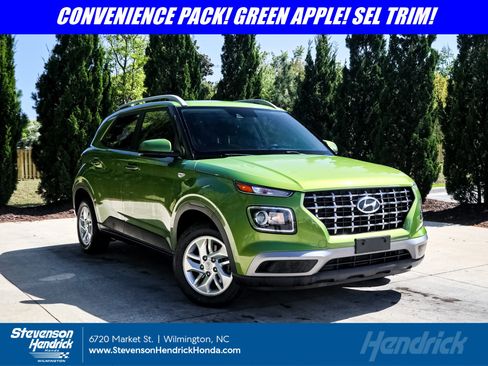 Used 2020 Hyundai Venue SEL w/ Convenience Package image 1