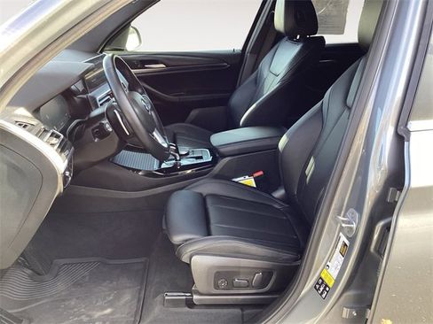 Used 2024 BMW X3 xDrive30i w/ Convenience Package image 9