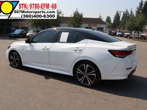 Used 2020 Nissan Sentra SR w/ Premium Package FWD image 7