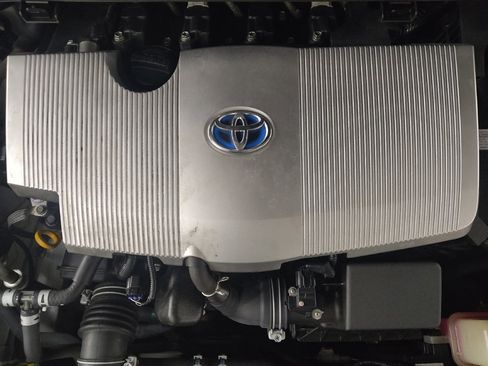 Used 2018 Toyota Prius Two w/ Prius Two Safety Plus Package FWD image 30