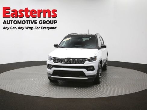 Used 2025 Jeep Compass Limited AWD/4WD image 54