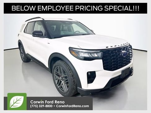New 2026 Ford Explorer ST-Line w/ ST-Line Street Pack AWD/4WD image 1