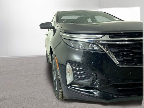 Used 2023 Chevrolet Equinox RS image 28