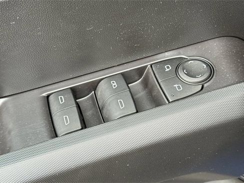 New 2025 GMC Canyon Elevation w/ Convenience Package image 12