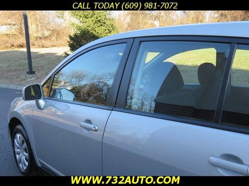 Used 2011 Nissan Versa 1.8 S w/ PWR Plus Pkg image 21