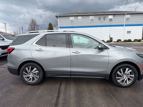 Used 2024 Chevrolet Equinox Premier image 6