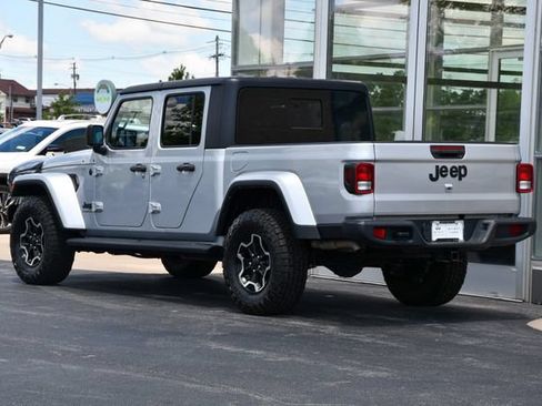 Used 2023 Jeep Gladiator Sport AWD/4WD image 10