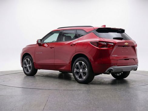 Used 2025 Chevrolet Blazer LT FWD image 6