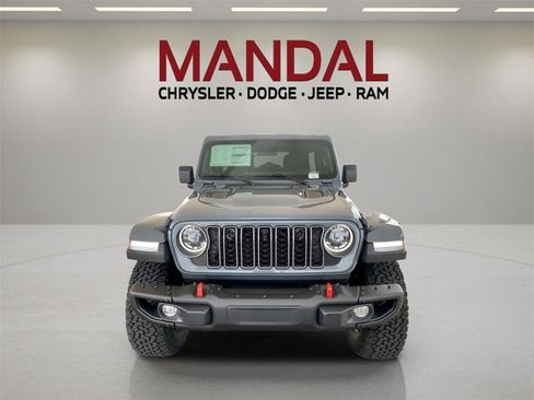 New 2025 Jeep Wrangler Unlimited Rubicon image 3