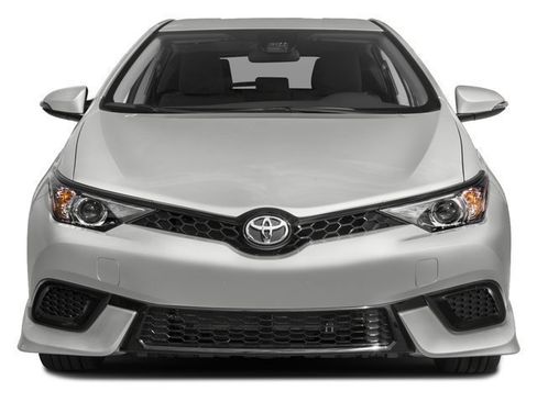 Certified 2018 Toyota Corolla iM image 4