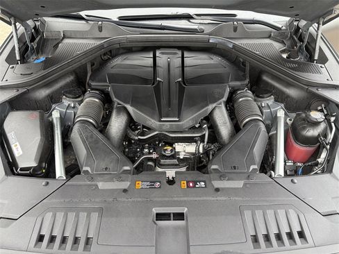 Used 2024 Genesis GV80 3.5T w/ Prestige Matte Package image 33