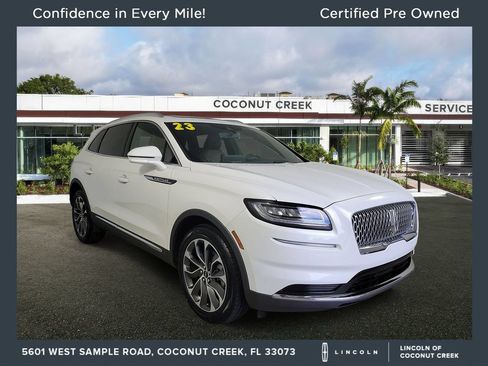 Certified 2023 Lincoln Nautilus Reserve FWD image 1
