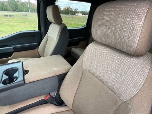 Used 2023 Ford F150 XLT image 11