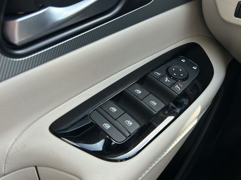 Used 2026 Nissan Murano Platinum w/ Cargo Package AWD/4WD image 12