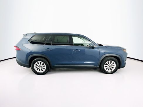 Used 2024 Toyota Grand Highlander FWD image 10