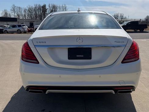 Used 2016 Mercedes-Benz S 550 4MATIC Sedan image 4
