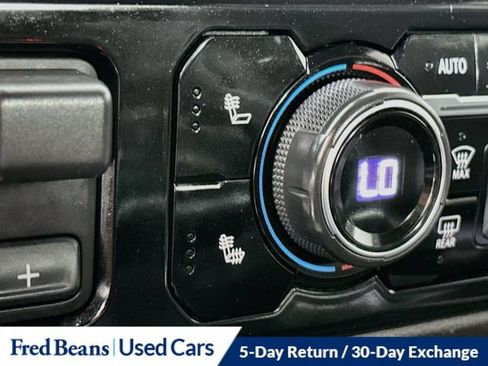 Used 2023 Chevrolet Silverado 1500 RST AWD/4WD image 27